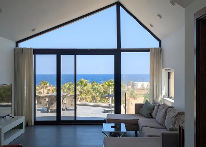 Sea & Golf Views 2br With Free & Pool Access *