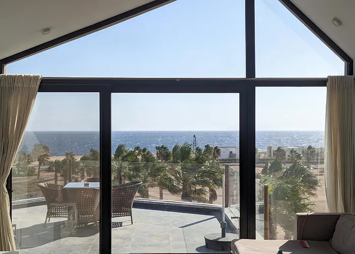 Sea & Golf Views 2br With Free & Pool Access * Hurghada
